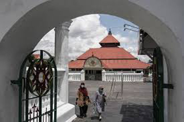Masjid Gede Kauman Tak...
