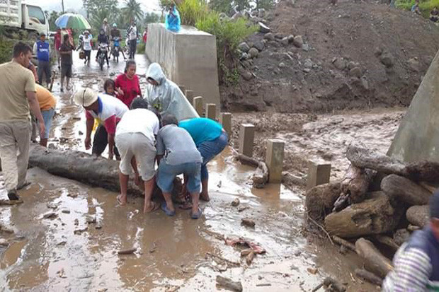 Banjir Lahar Dingin...