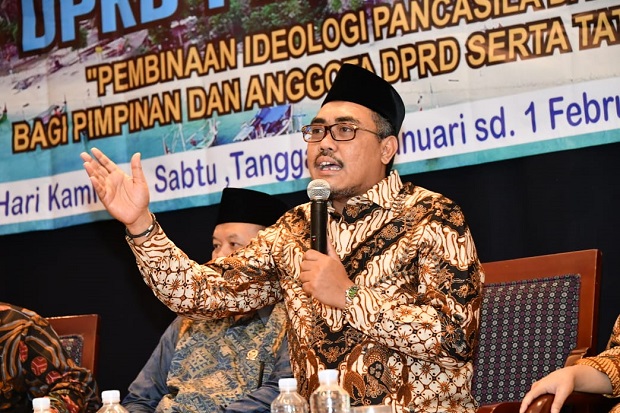 Wakil Ketua MPR Sebut...