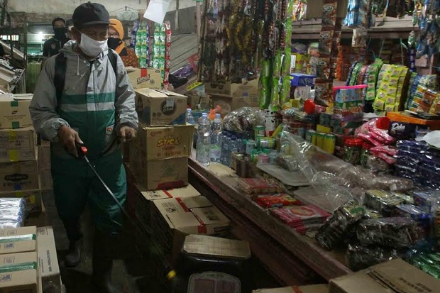 Ganjar: Pasar-Pabrik...