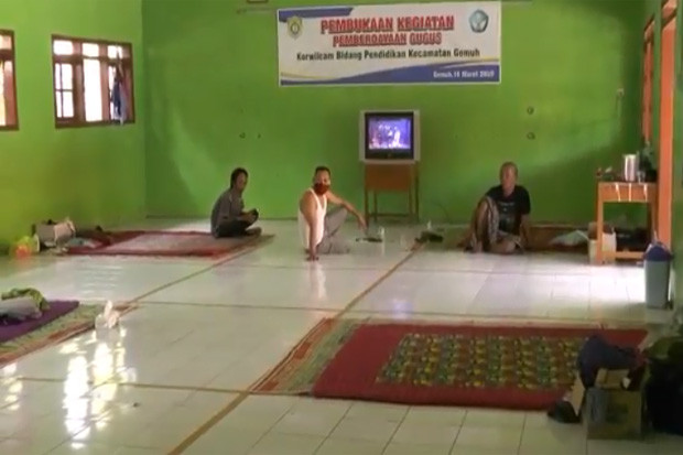 Pulang Kampung, Perantau...