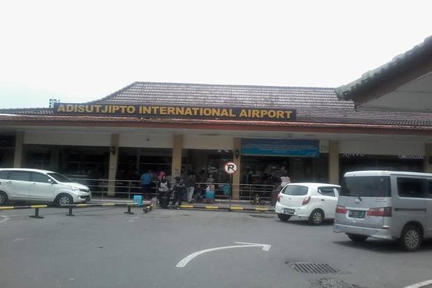 Layanan Komersil Tutup,...