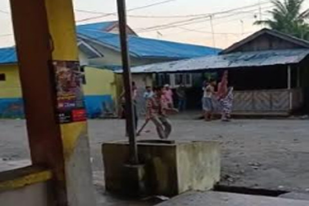 Sahur Pertama Ramadhan,...