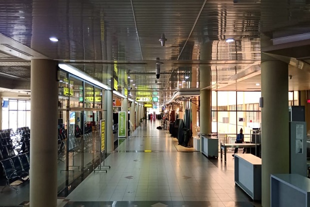 Begini Sepinya, Bandara...