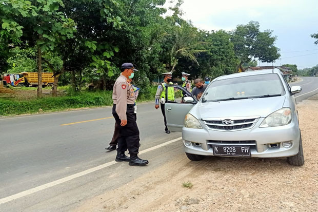 Nekat Mudik, 463 Kendaraan...