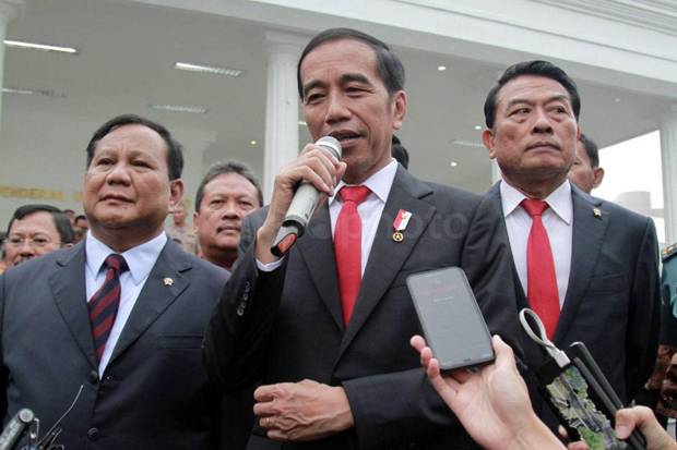 Puji Jokowi, Upaya Prabowo...
