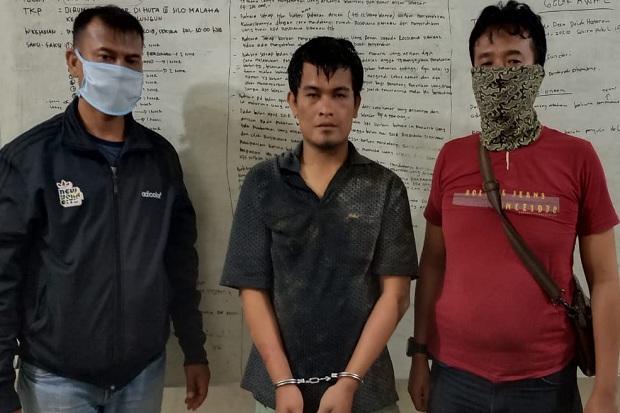 Begal Sadis Bersenjatakan...