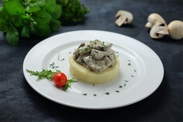 Beef Stogranoff, Tumis...
