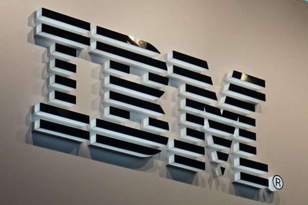 Karyawan IBM Bangun...