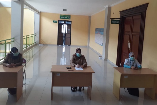 Satu Dokter Positif,...