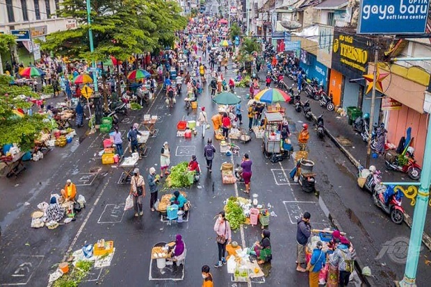 Rapinya Pasar Salatiga...