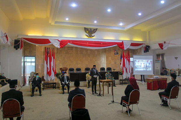 Bima Lantik 10 Pejabat...