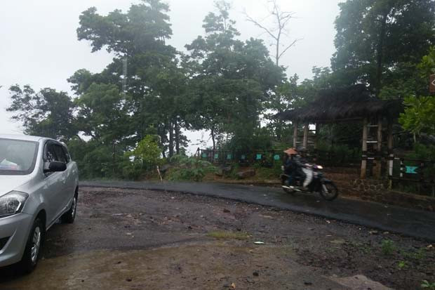 Majalengka Hujan Ringan...