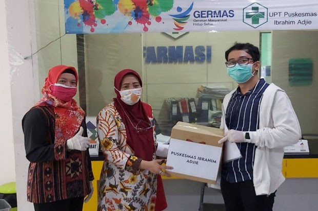 Unjani Beri Bantuan...