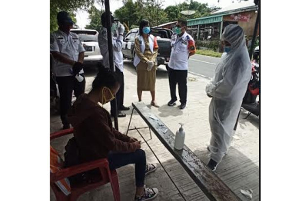 Suhu Tubuh Tinggi, Mahasiswi...