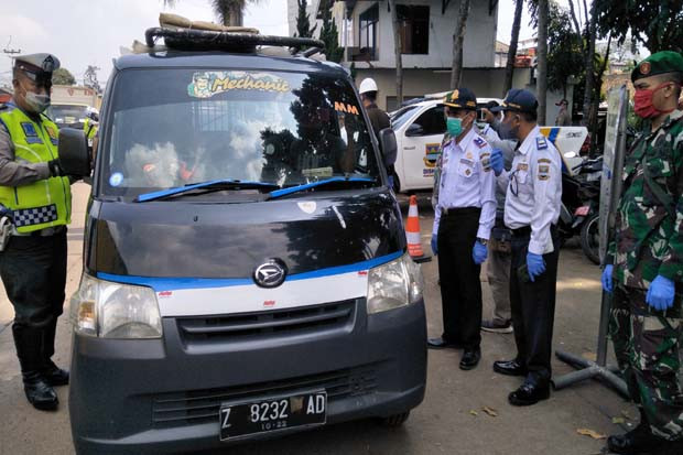 PSBB Baru Seminggu,...