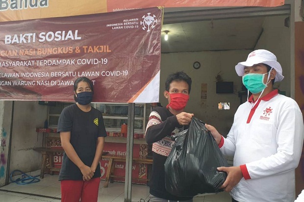 Bantu Masyarakat, Relawan...