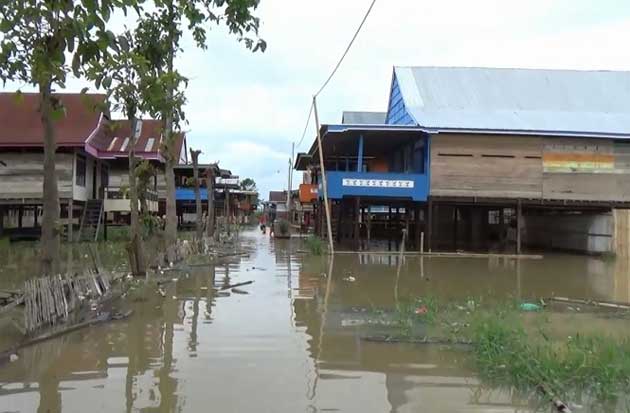 Banjir Rendam 3 Kelurahan...