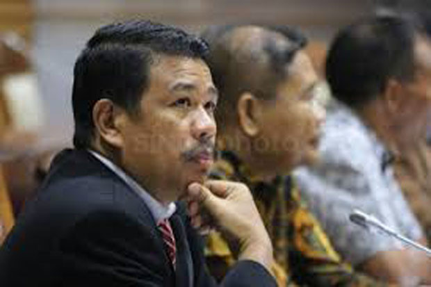 Sikap Tertutup Kadiskes...