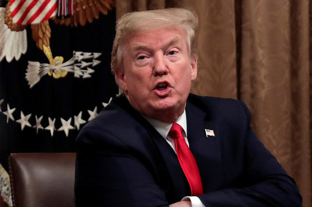 Donald Trump Yakin Virus...