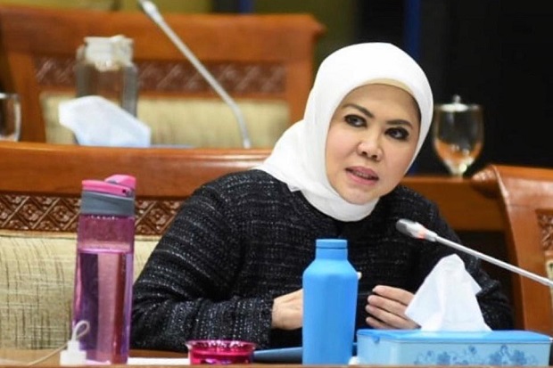 DTKS Tak Akurat, DPR...