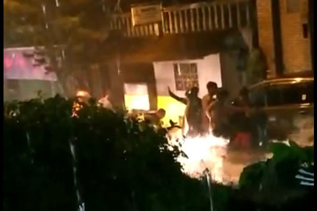 Viral, Korban Banjir...