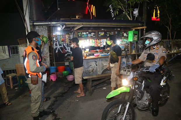 Keluar Dari Lapas Madiun,...