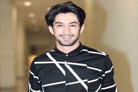 Curhat Aktor Reza Rahadian...