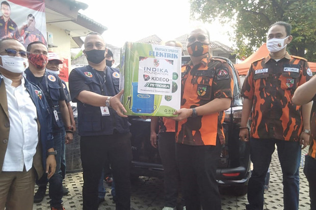 Pemuda Pancasila Berikan...