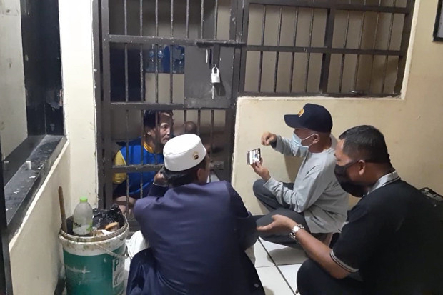 Sekap dan Aniaya Istri...