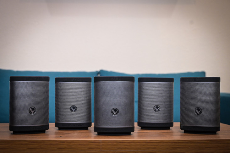 Venom VGS-1, Speaker...