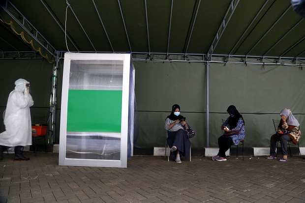 Usai Melahirkan, Rapid...