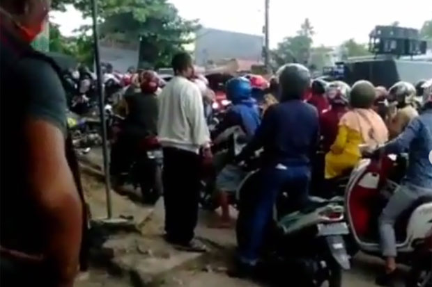 PSBB Hari Pertama, Jalur...