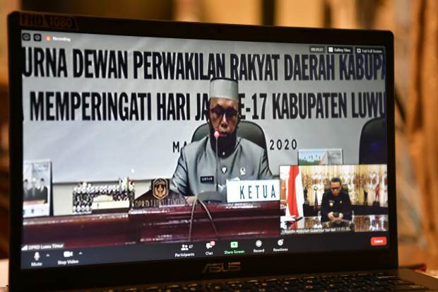 Gubernur Nurdin Abdullah...