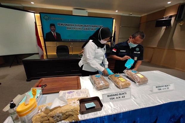 2,9 Kg Ganja Kering...