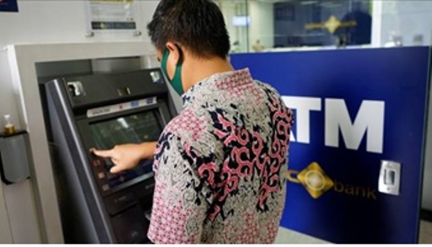 MNC Bank Catat Pertumbuhan...