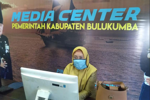 Kepala Puskesmas Ujungloe...