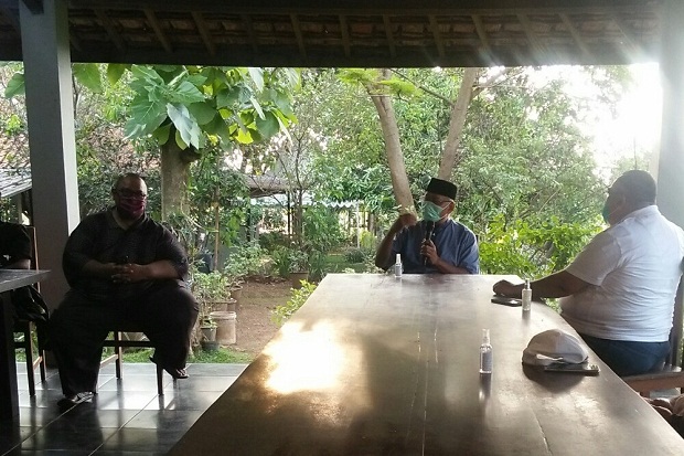 Anggota DPR Pertanyakan...