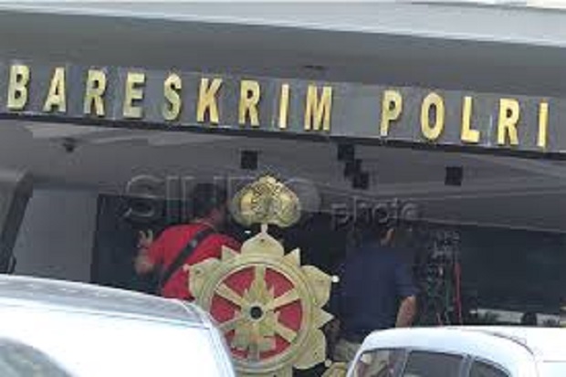 Mabes Polri Usut Kasus...
