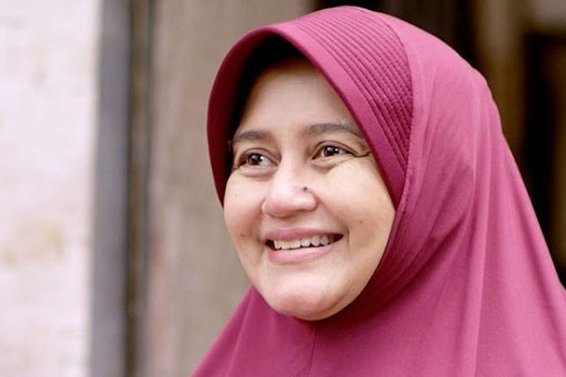 Novia Kolopaking Ucapkan...