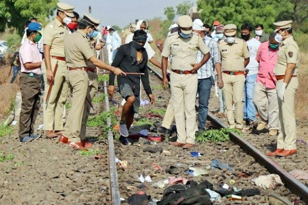 Horor, 14 Orang di India...