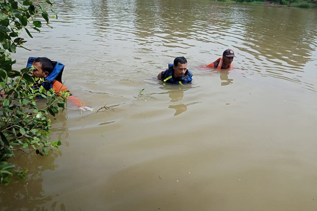 Suami Tenggelam di Sungai...