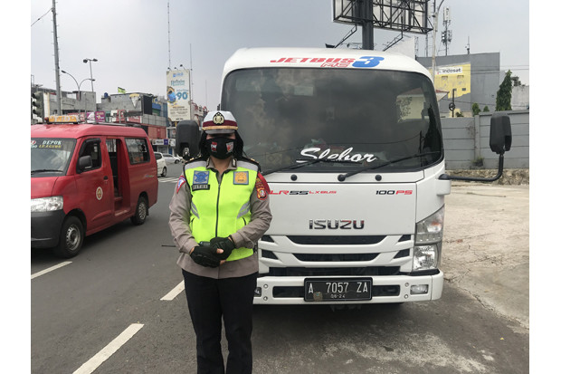 Polres Depok Amankan...