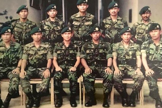 Kenang Djoko Santoso,...