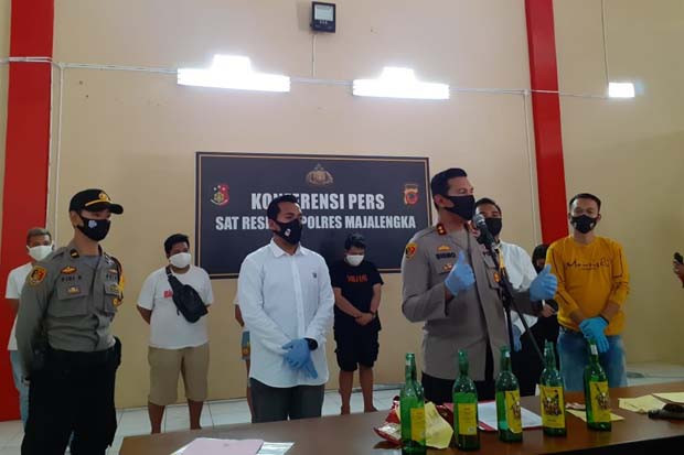 Karaoke Tetap Beroperasi,...