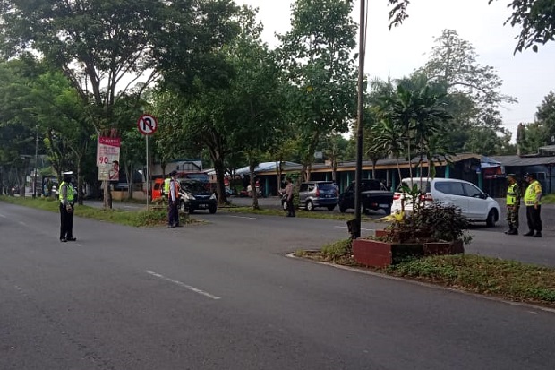 Jelang PSBB Malang Raya,...