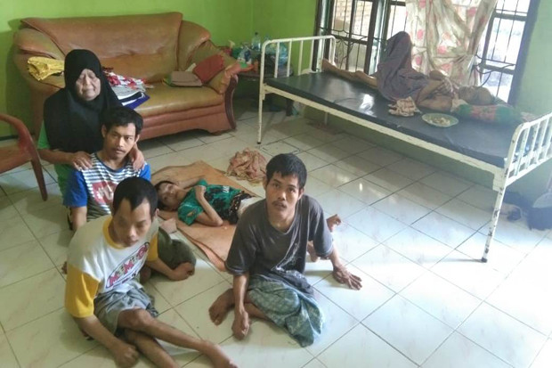 Menetap di Rumah Biarawati,...