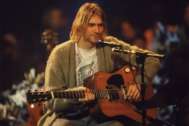 Gitar Kurt Cobain di...