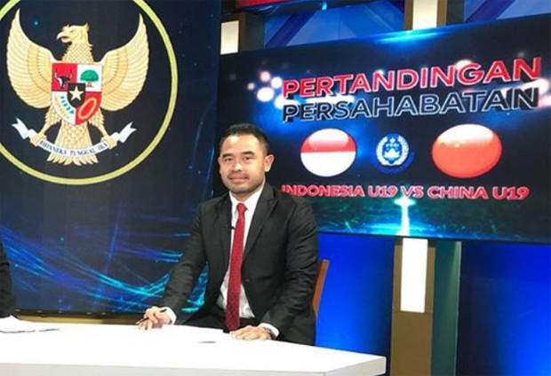 Ponaryo Astaman: Tolong...