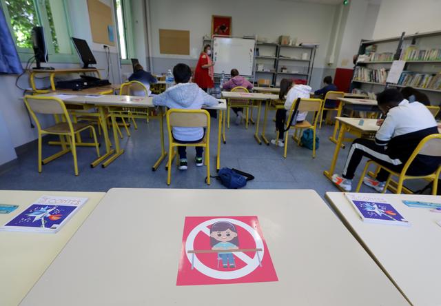 Pelajar SD di Prancis...